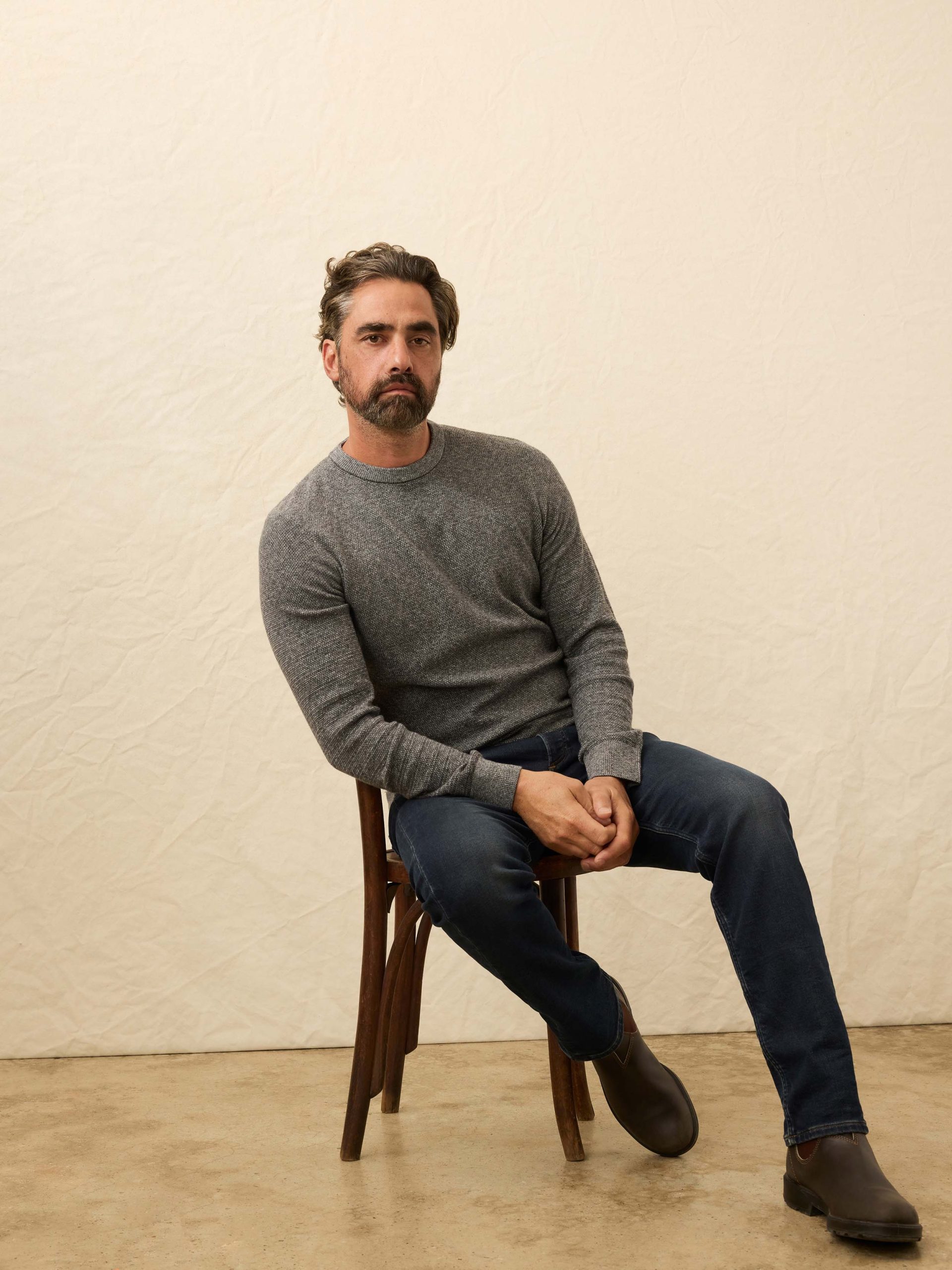 Jackson Crewneck Sweater - Dark Ash Feeder