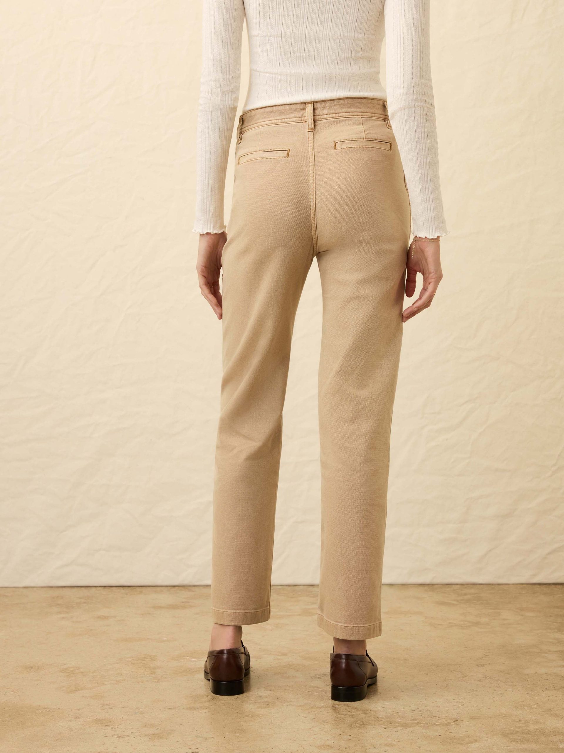 Sunwashed Canvas Dockside Pant - Sandy Khaki - Image 4