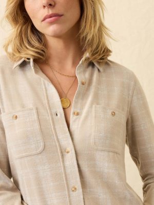 Legend? Sweater Shirt - Desert Plains Plaid