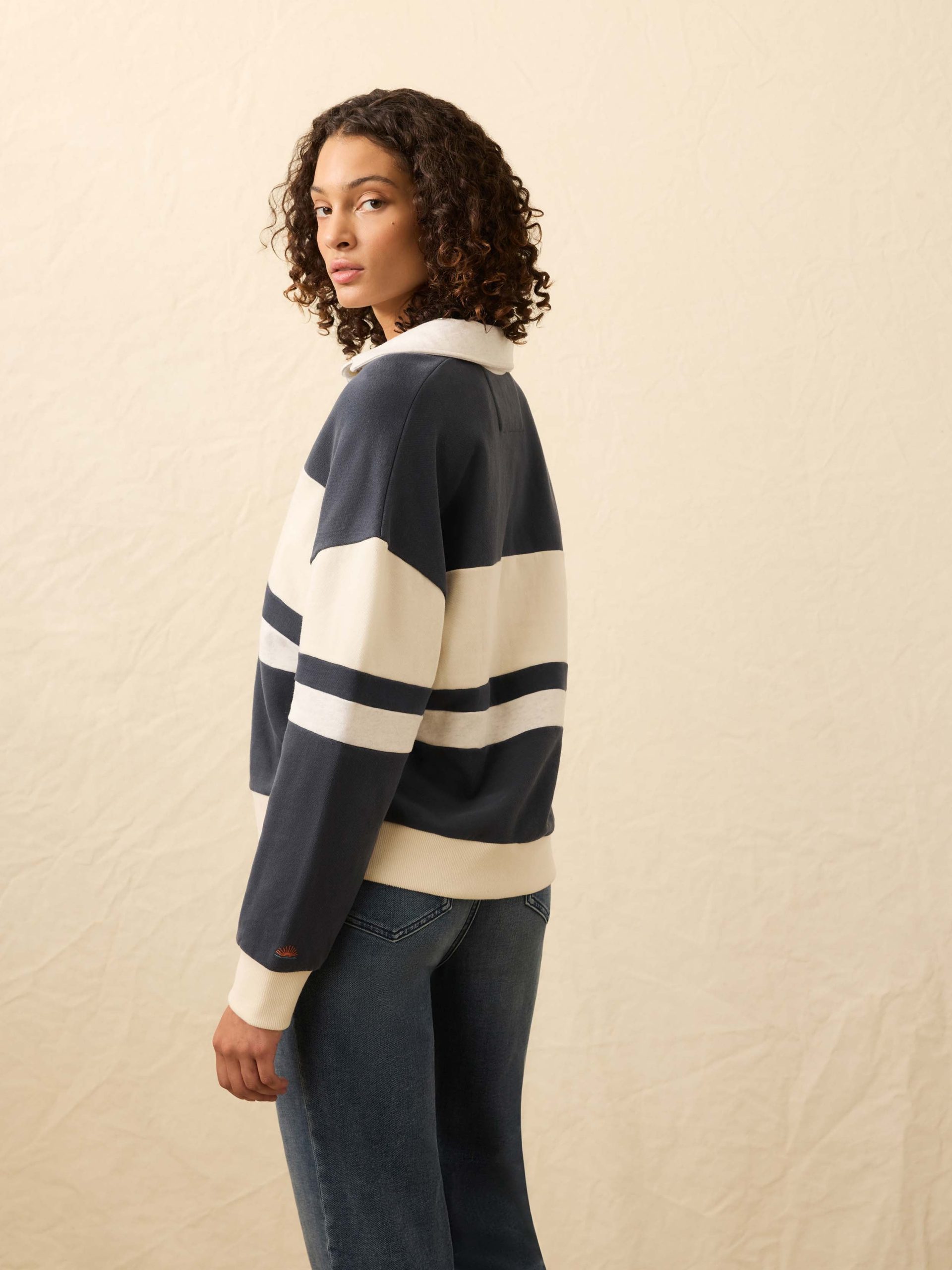 High Standard Fleece Rugby - Retro Moon - Image 3