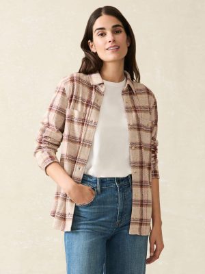 Legend? Sweater Shirt - Cranberry Haze