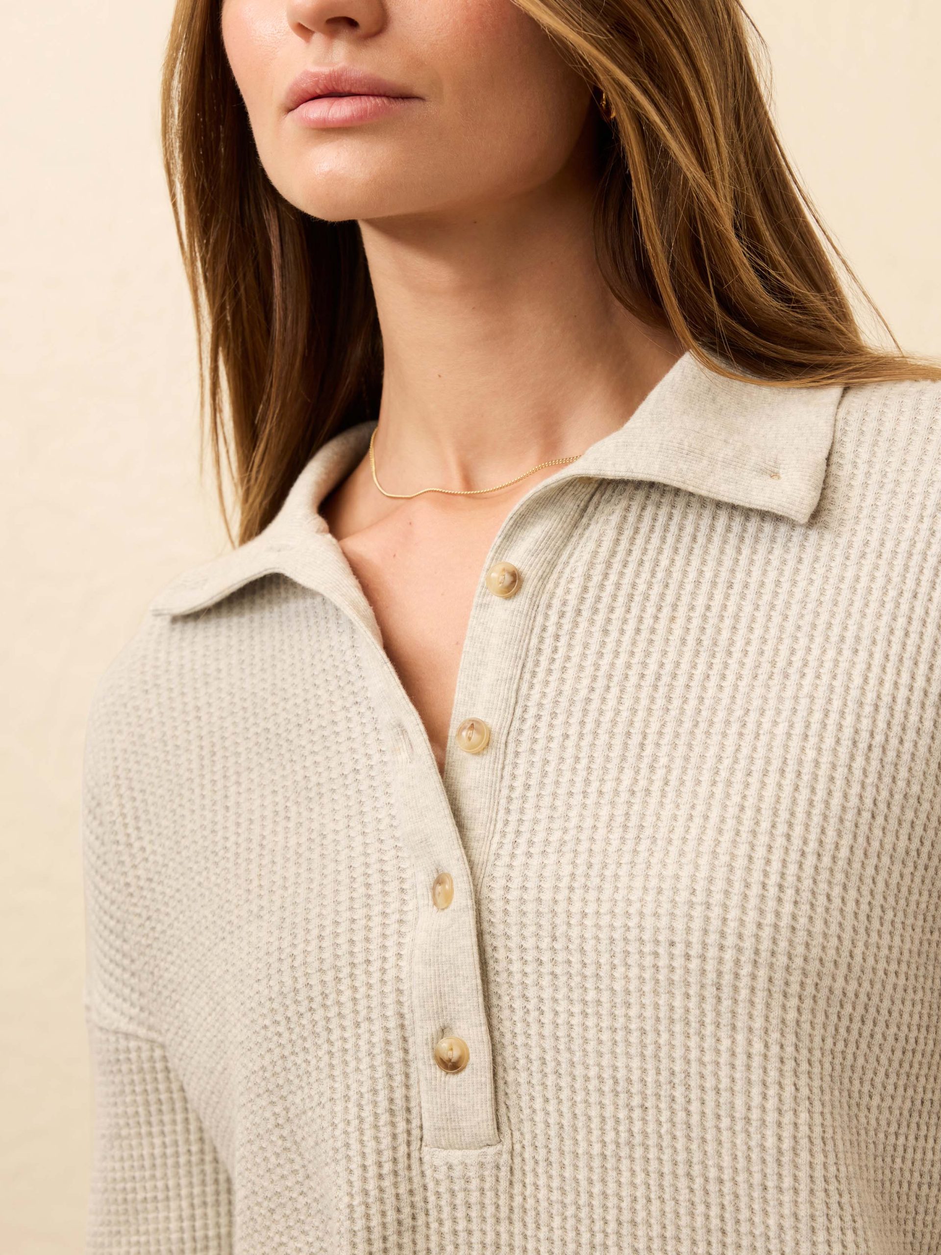 Apr??s Waffle Henley - Light Grey Heather - Image 5