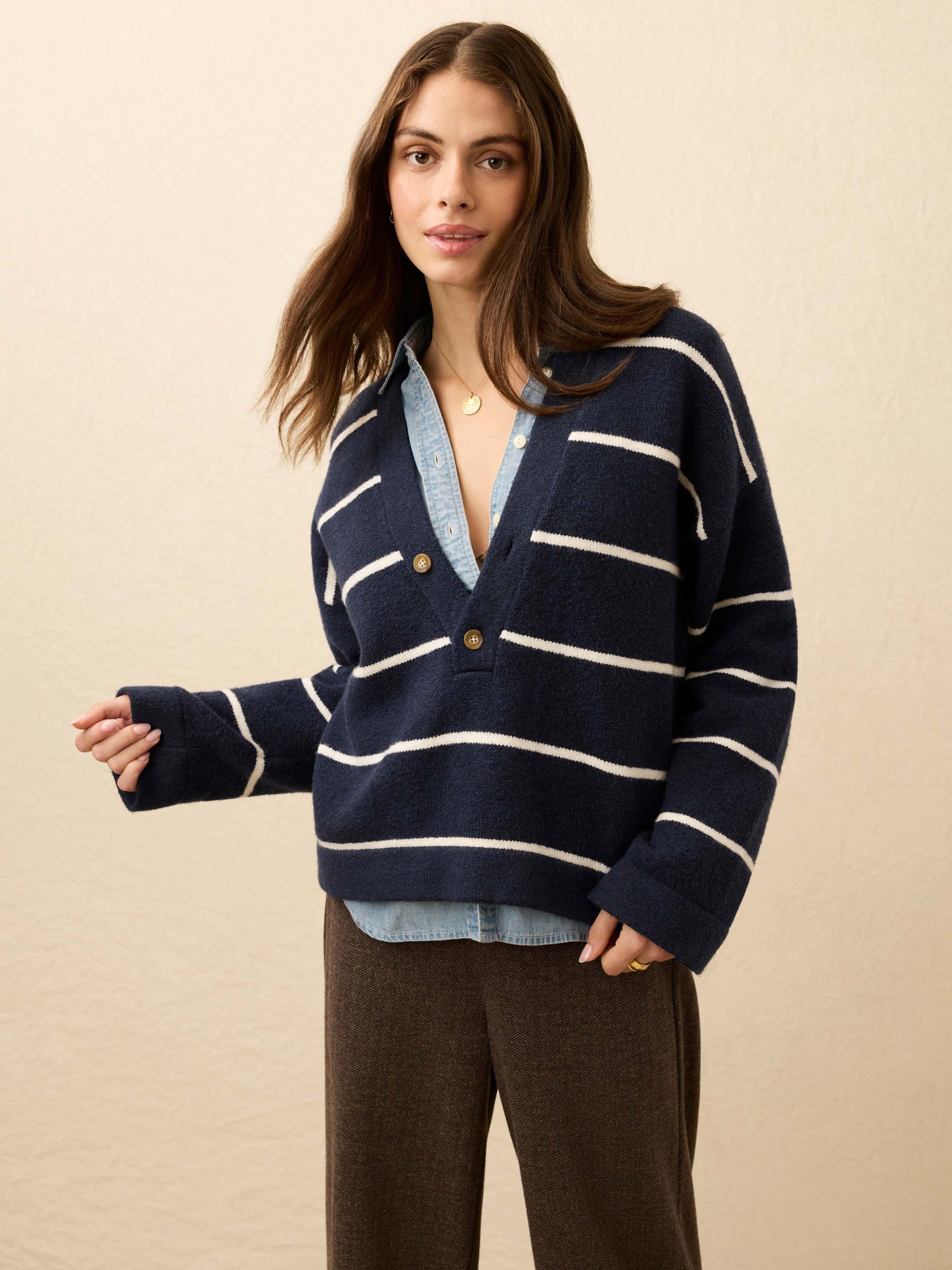 Jackson V Neck Popover - Norman Navy Stripe - Image 3