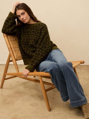 Midnight Bay Crewneck - Olive