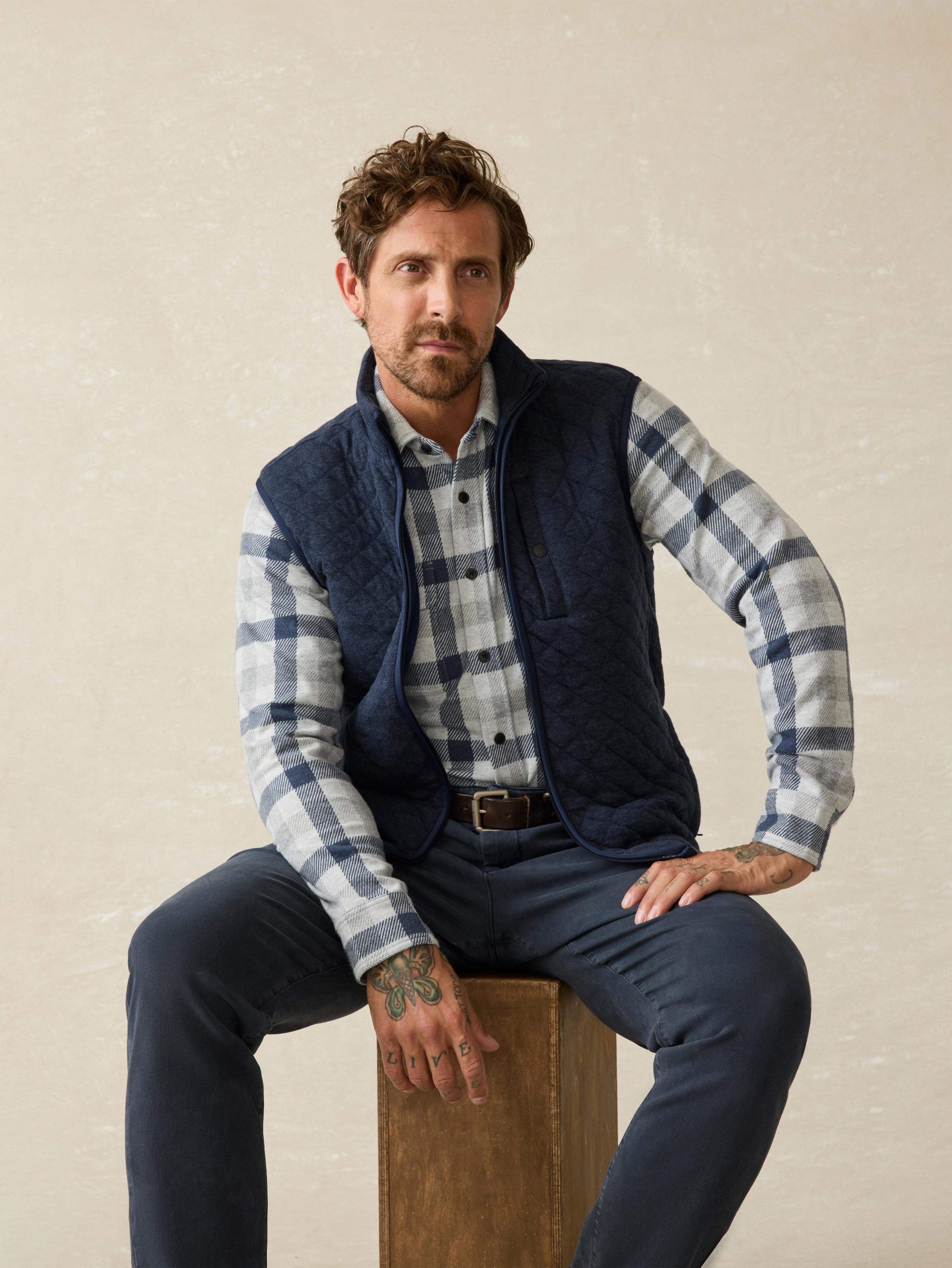 Legend? Sweater Shirt - Snowy Night Check - Image 6