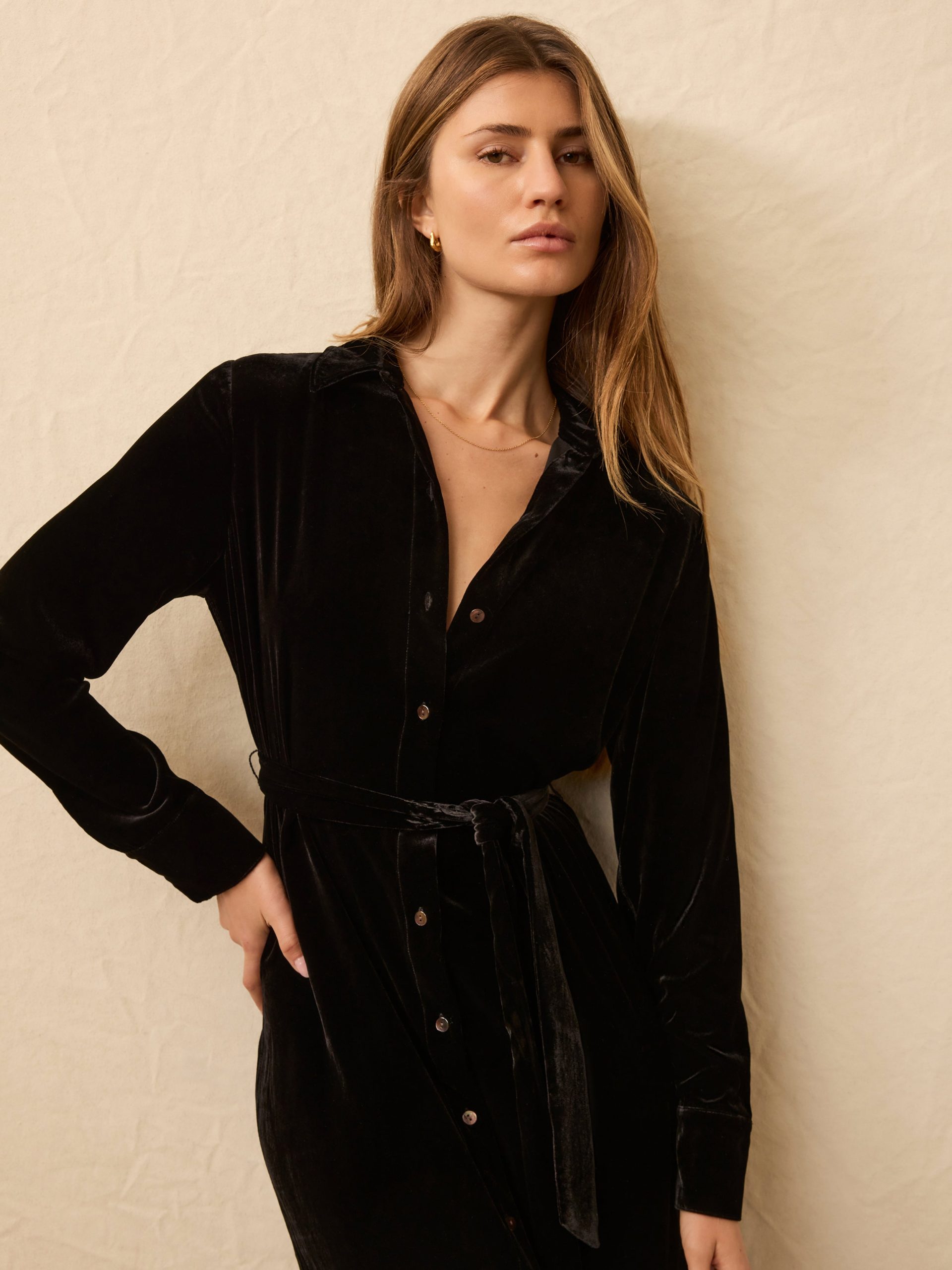 Stretch Silk Velvet Riley Midi Dress - Black - Image 2