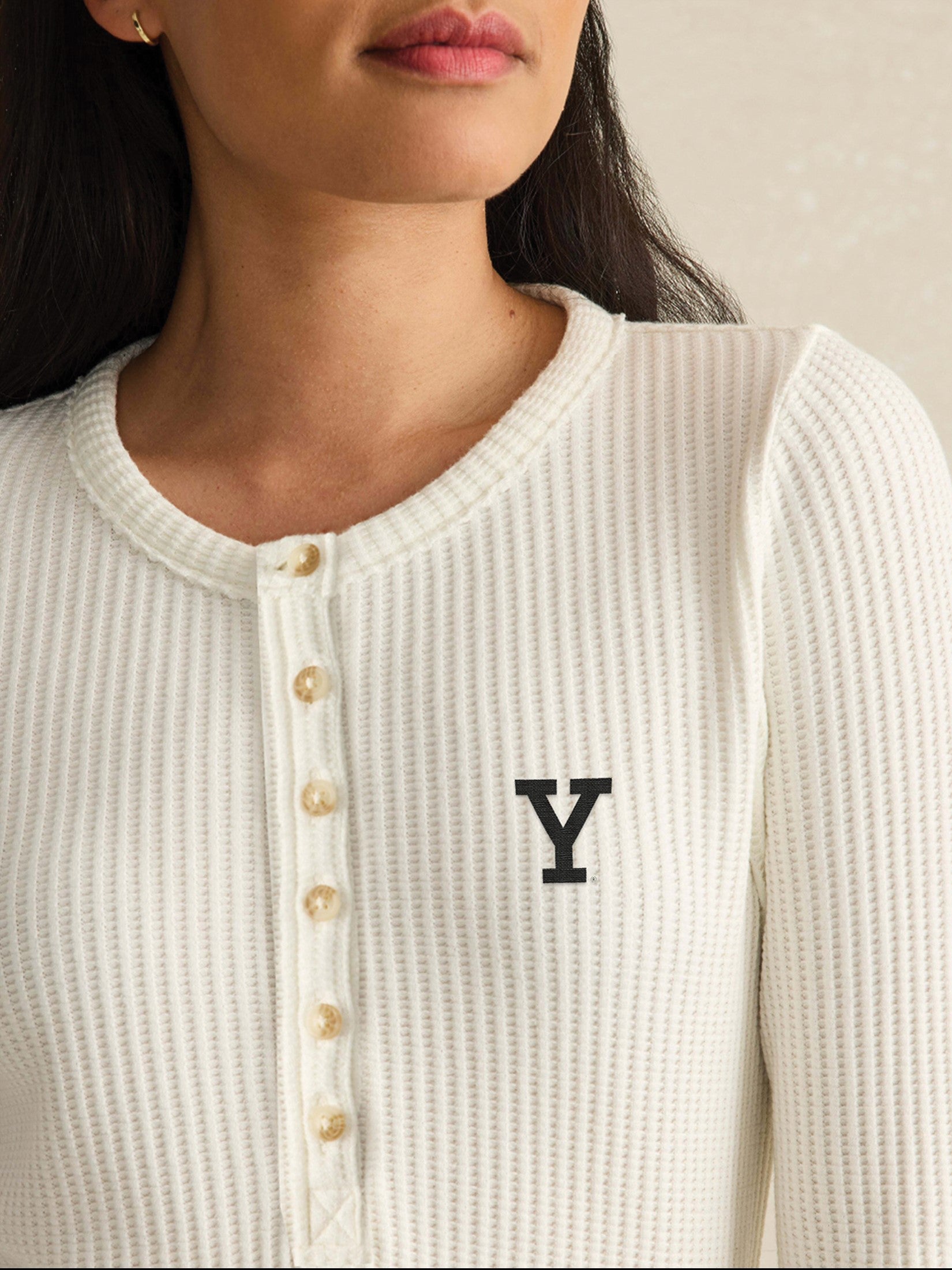 Yale Legend? Apr??s Waffle Henley - Egret