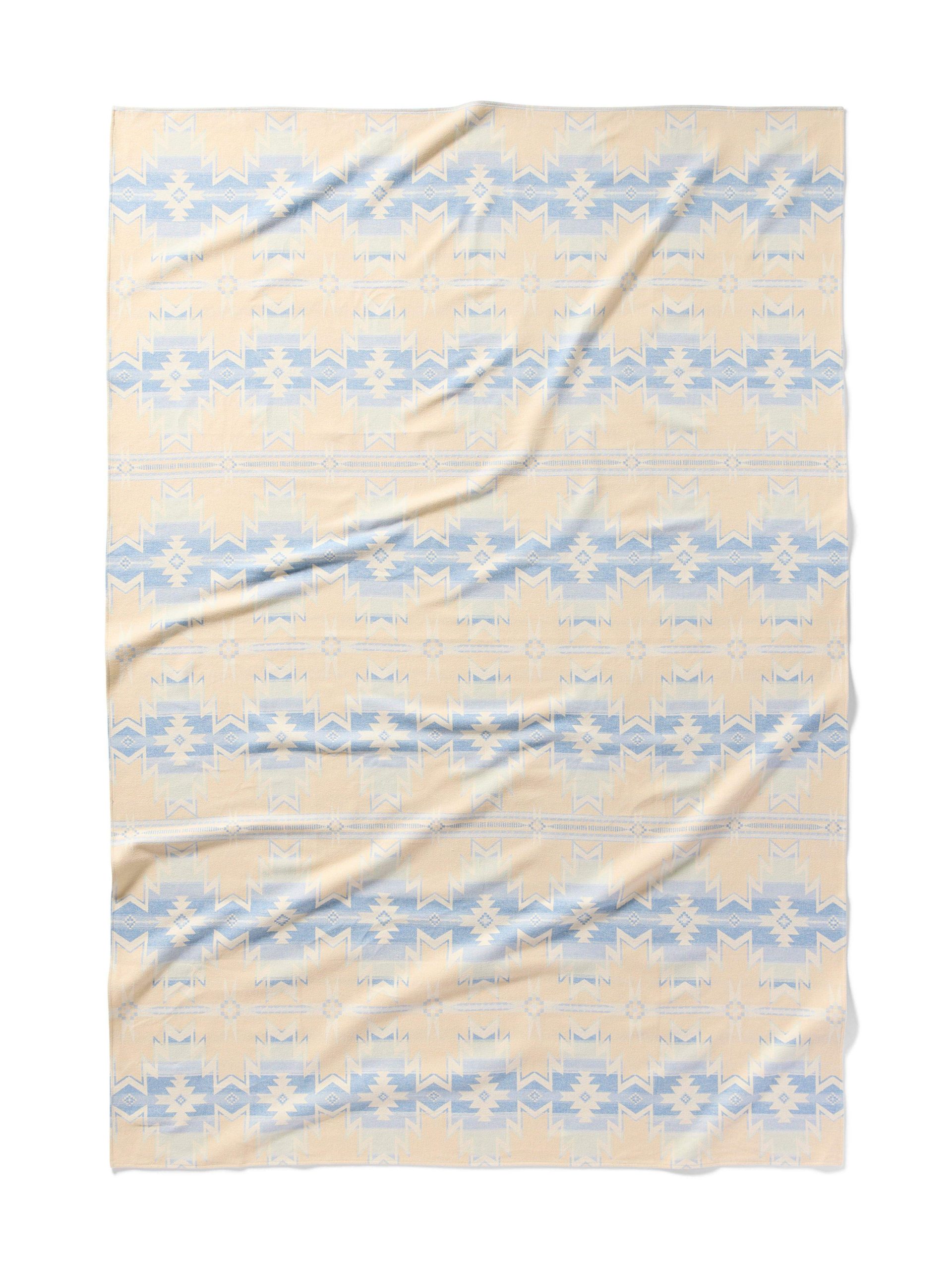 Doug Good Feather Adirondack Blanket - Spring Star Nation - Image 4