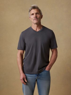 Short-Sleeve Sunwashed Regenerative Cotton V-Neck Tee - Graphite