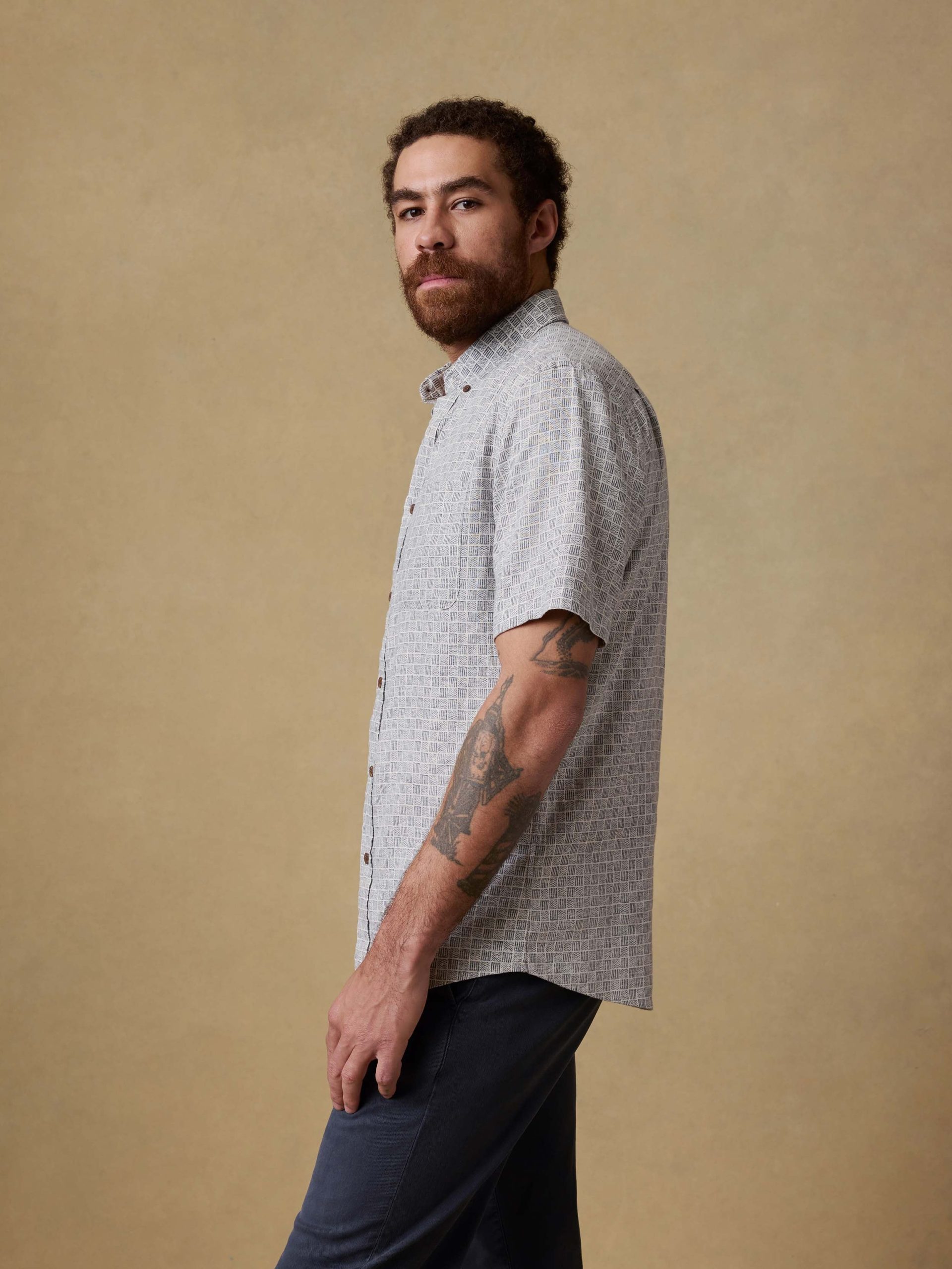 Short-Sleeve Breeze Shirt - Graphite Shell Bricks - Image 4