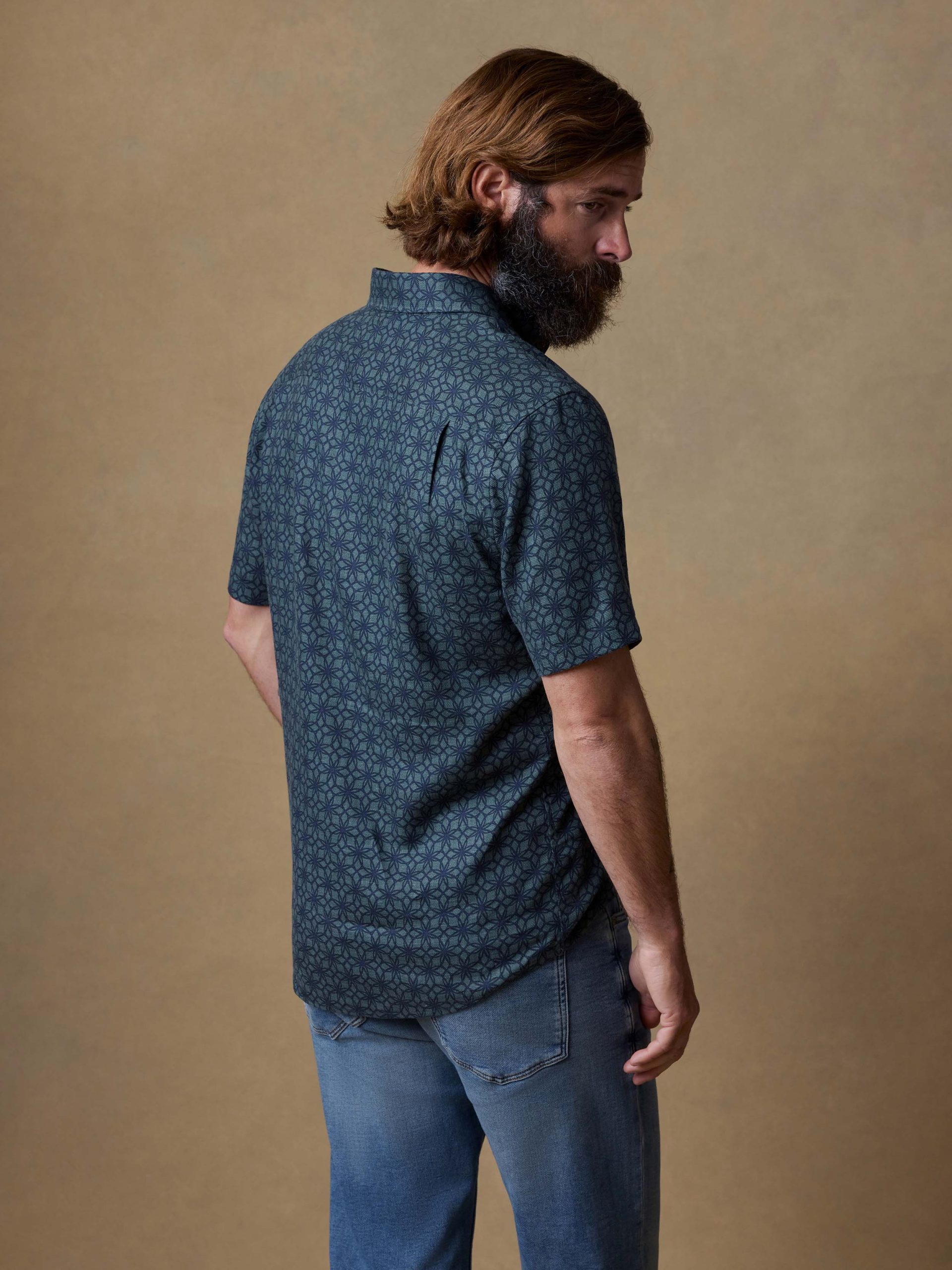 Short-Sleeve Breeze Shirt - Spruce Lotus Tile - Image 3