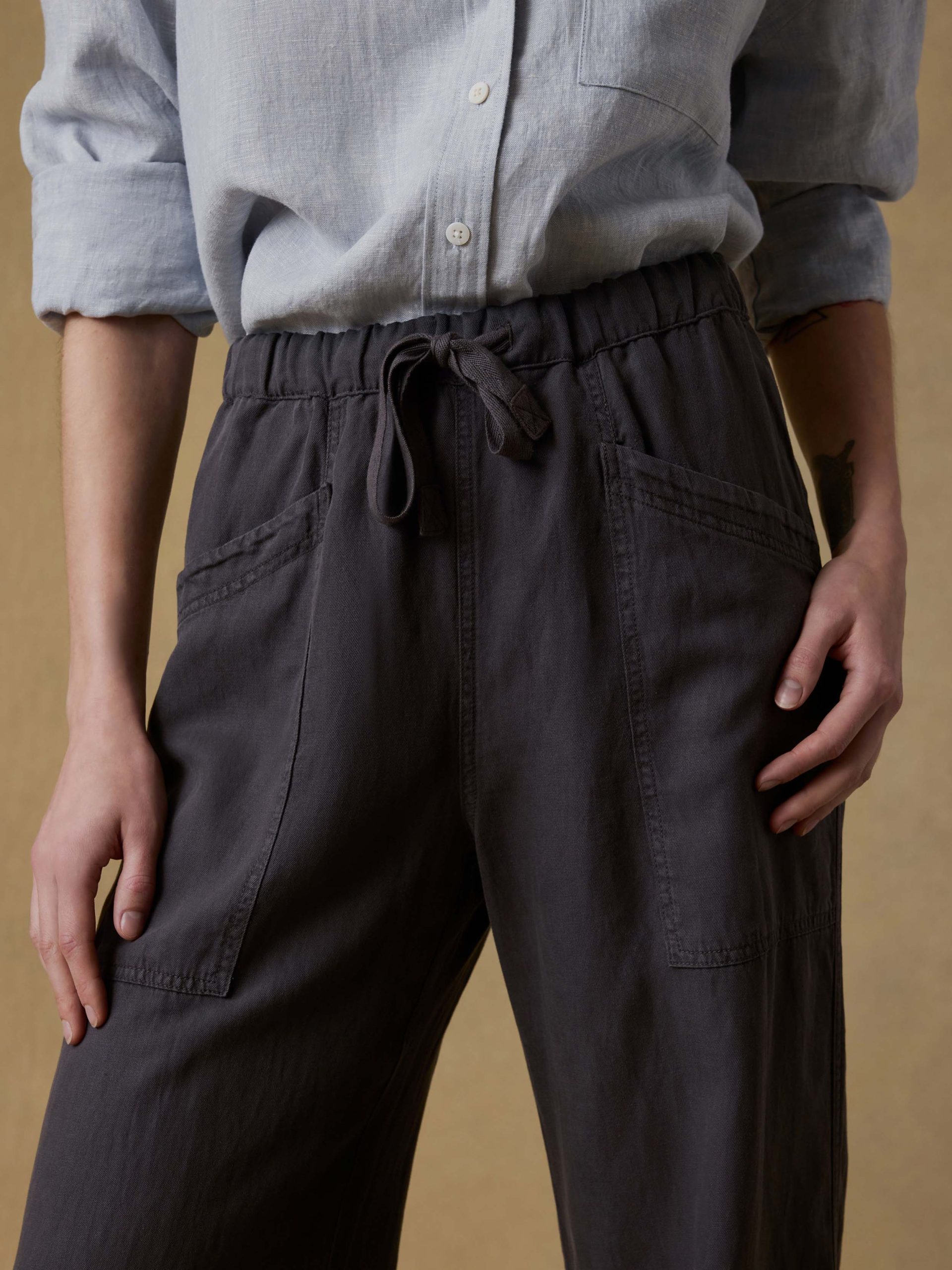 Topanga Drape Pant - Washed Black - Image 4
