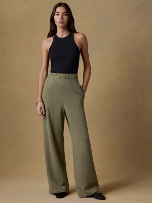High Standard Fleece Wide Leg Sweatpant - Island Olive