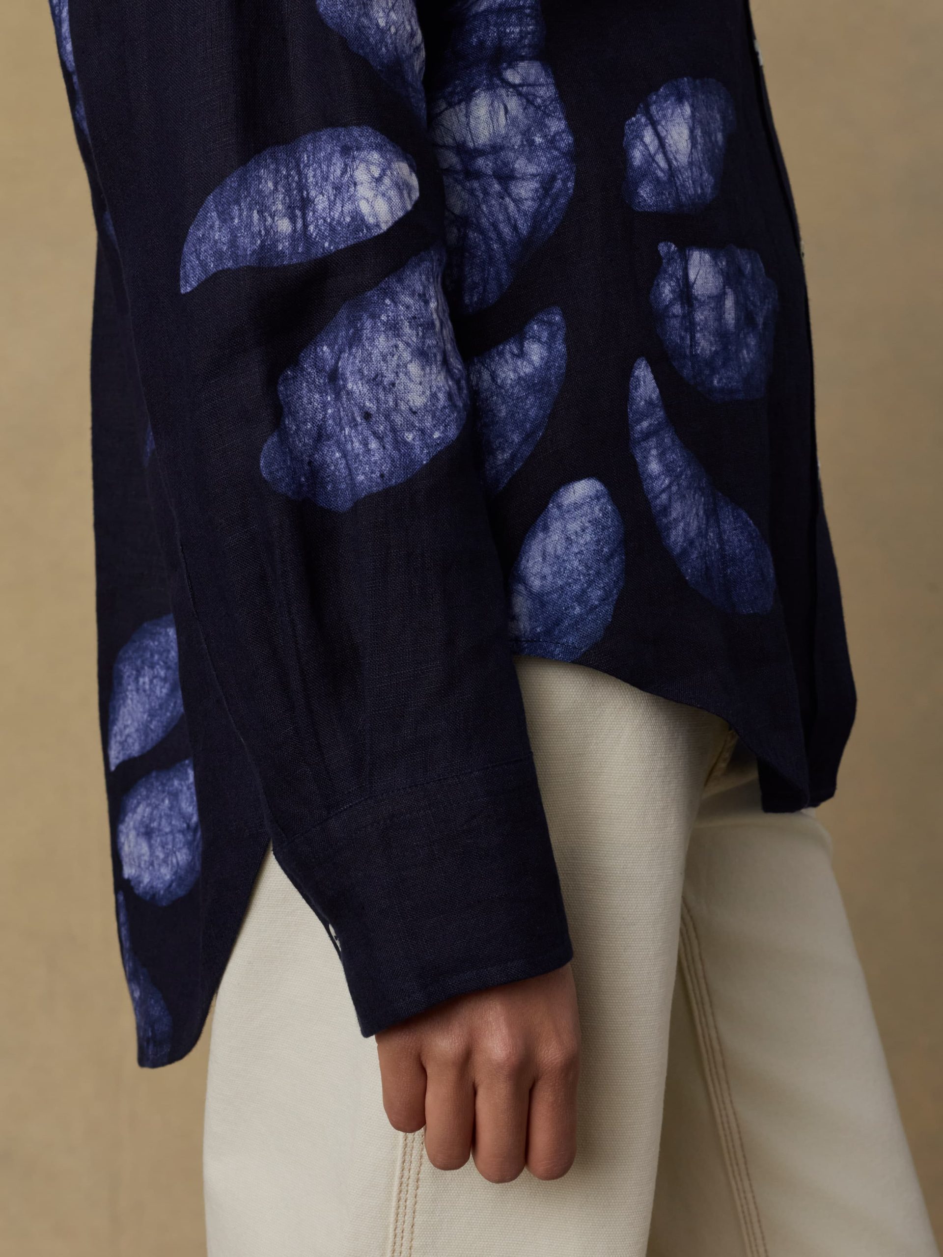 Mia Relaxed Shirt - Midnight Batik Floral - Image 3