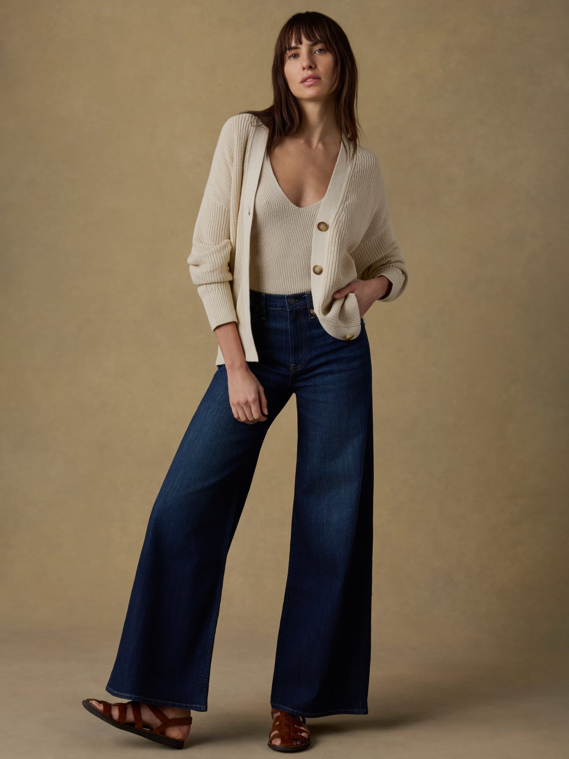 Miramar Linen Relaxed Cardigan - Summer Sand - Image 4